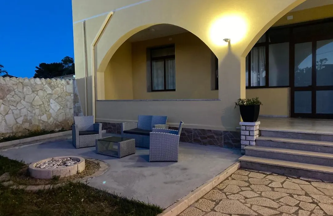 Orlando Vacanze Camere-1